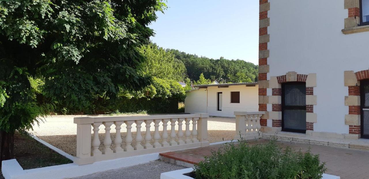 Le 72 Watt Apartment Fumel Exterior foto
